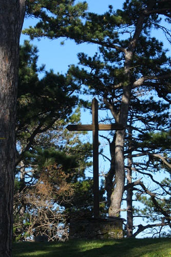 Croix, sommet du mont Carmel